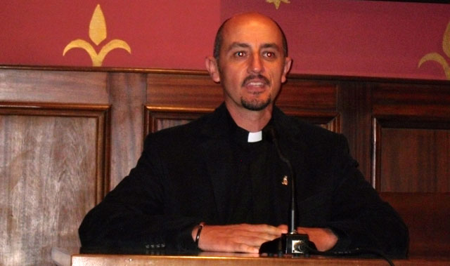 Padre Armando Tovalin (foto © Cremaonline.it)
