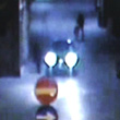 Scippata da due uomini. Denunciato uno dei due grazie alle telecamere