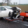 Frontale tra due auto: un ferito