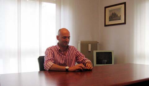 Ac Crema 1908. Il presidente Barbaglio annuncia: �l'anno prossimo giocheremo in Eccellenza�. Porte aperte a nuovi soci. Confermato il tagli ai costi del 5%. La soddisfazione di mister Lucchi Tuelli