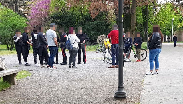 Crema. Lite tra ragazzi ai giardini pubblici di Porta Serio, ferito un uomo  di 48 anni