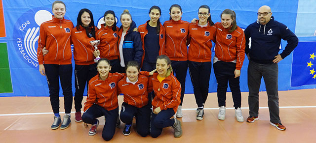 Il Volley Offanengo, terza classificata  (foto © Cremaonline.it)
