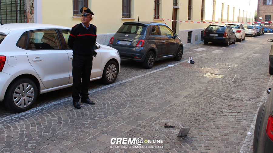 Castelleone Un Ragazzo Tenta Di Togliersi La Vita